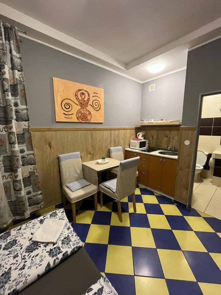 Apartments Manhattan Теплице Екстериор снимка